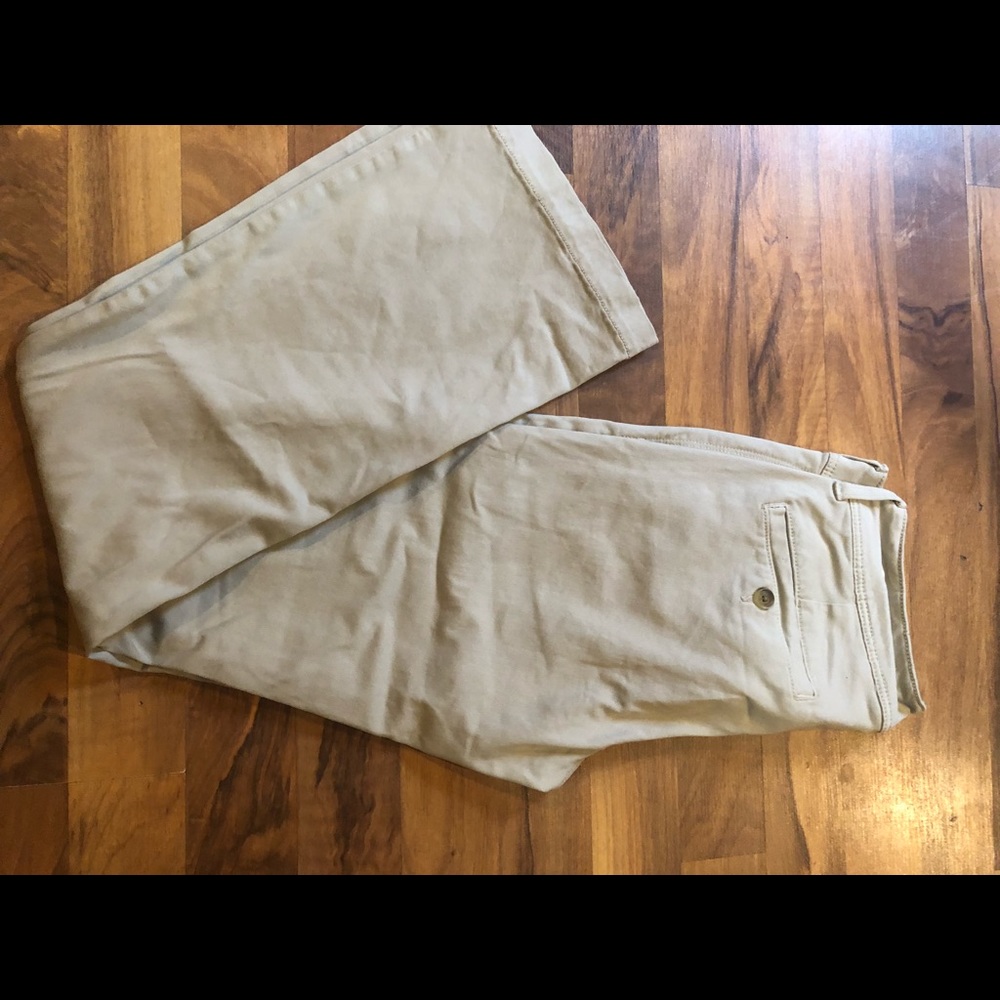 American Eagle Khakis